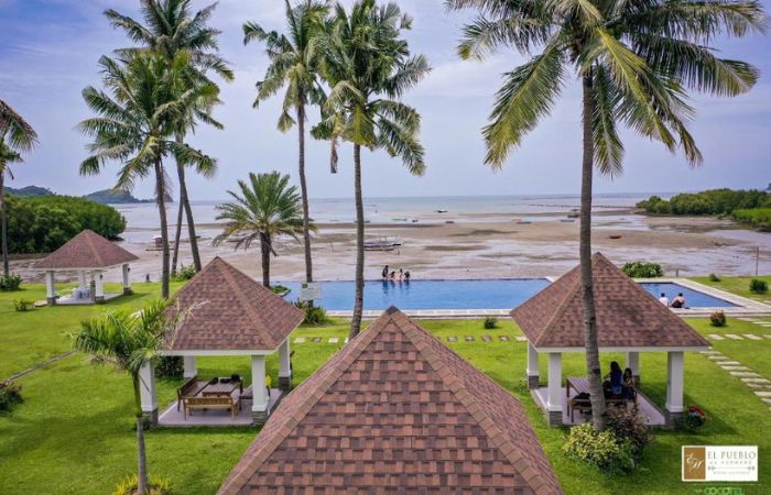 El Pueblo De Hermano Resort