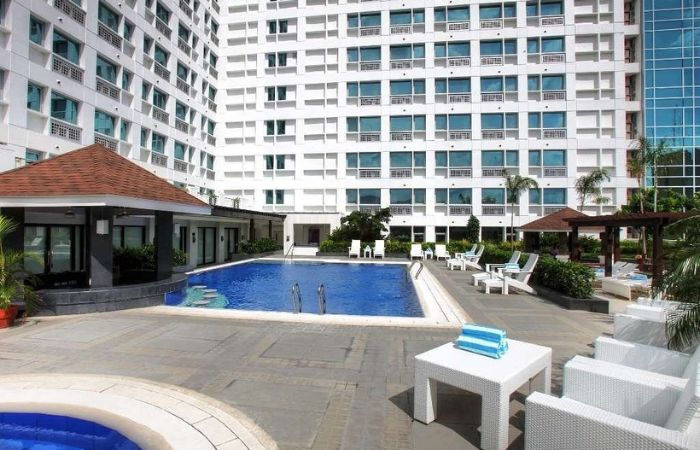 Quest Hotel & Conference Center