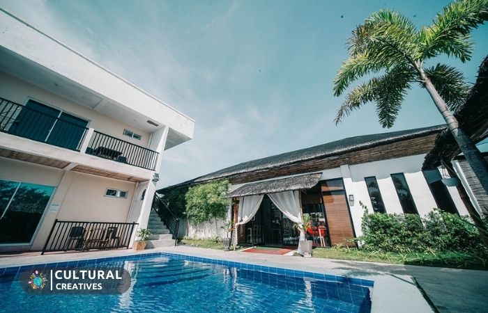 Searenity Suites Hotel