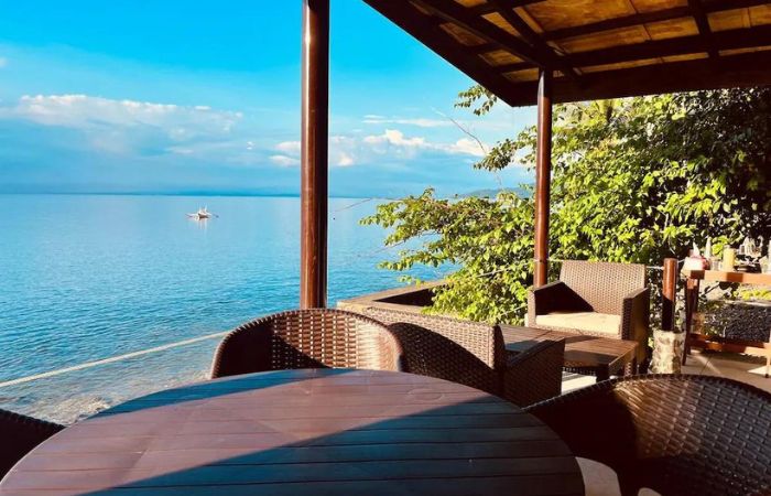Villa Milagros Dive