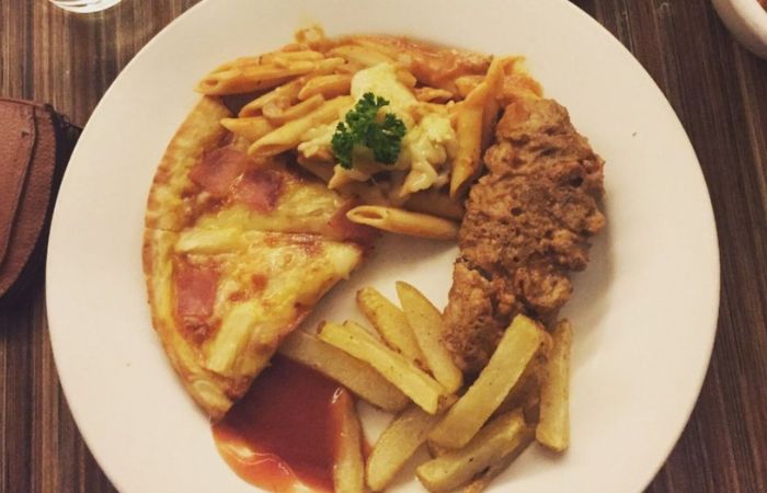Vizco’s Restaurant