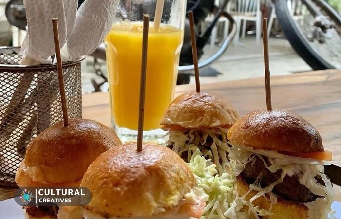 Steampunk Restaurants In Boracay