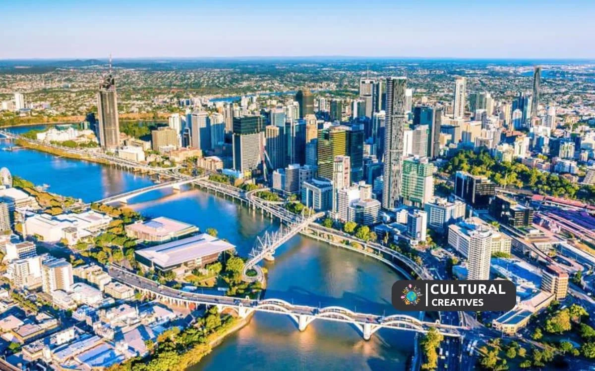 how long is the flight from cairns to brisbane