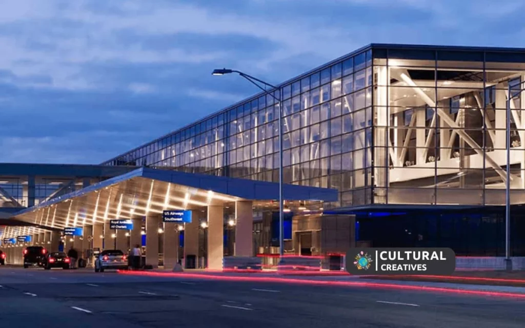 How Big is the Detroit Airport?