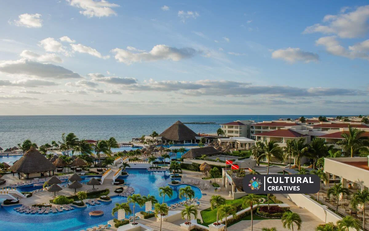 How Far is Moon Palace from Cancun Airport