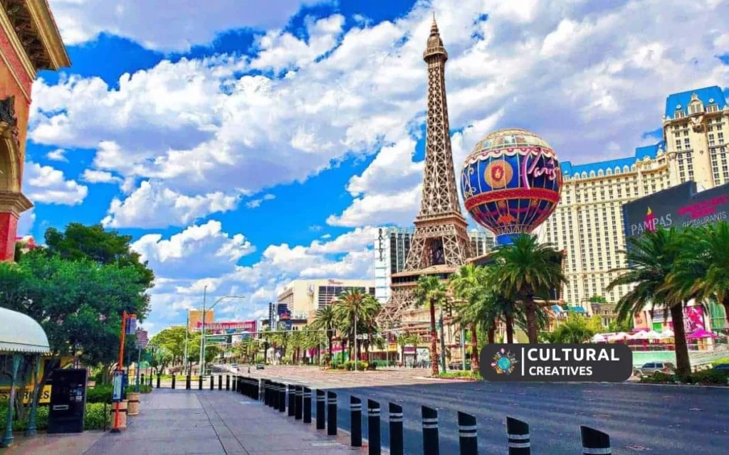 What Hotels are in the Middle of the Vegas Strip