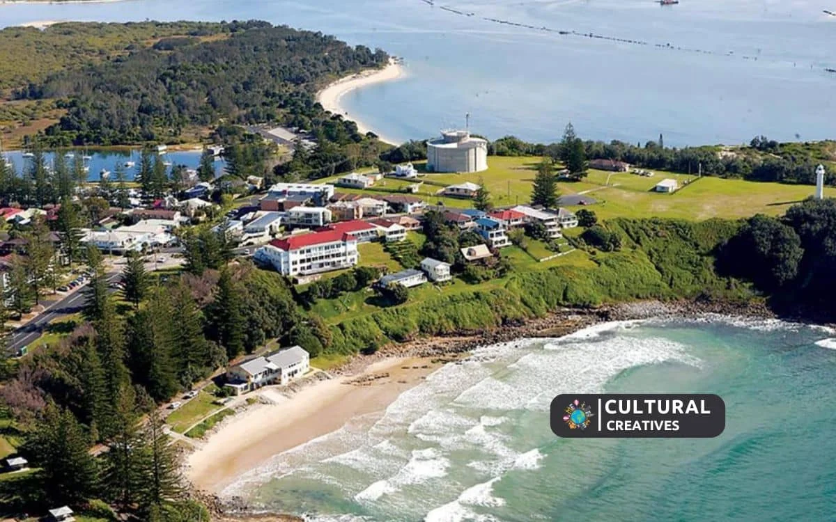 how long does the ferry take from yamba to iluka