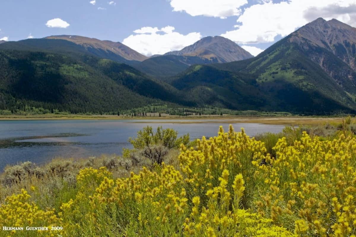 Twin Lakes with Mount Hope