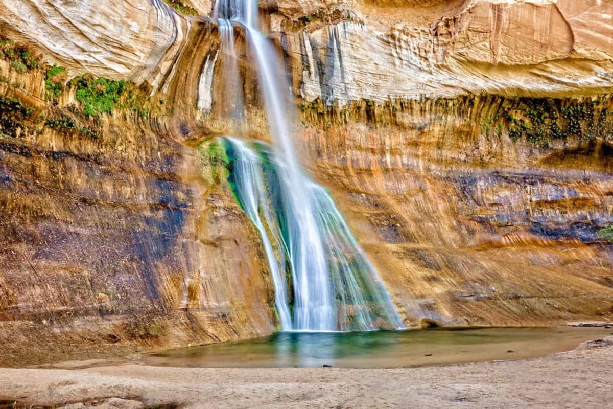 lower calf creek falls