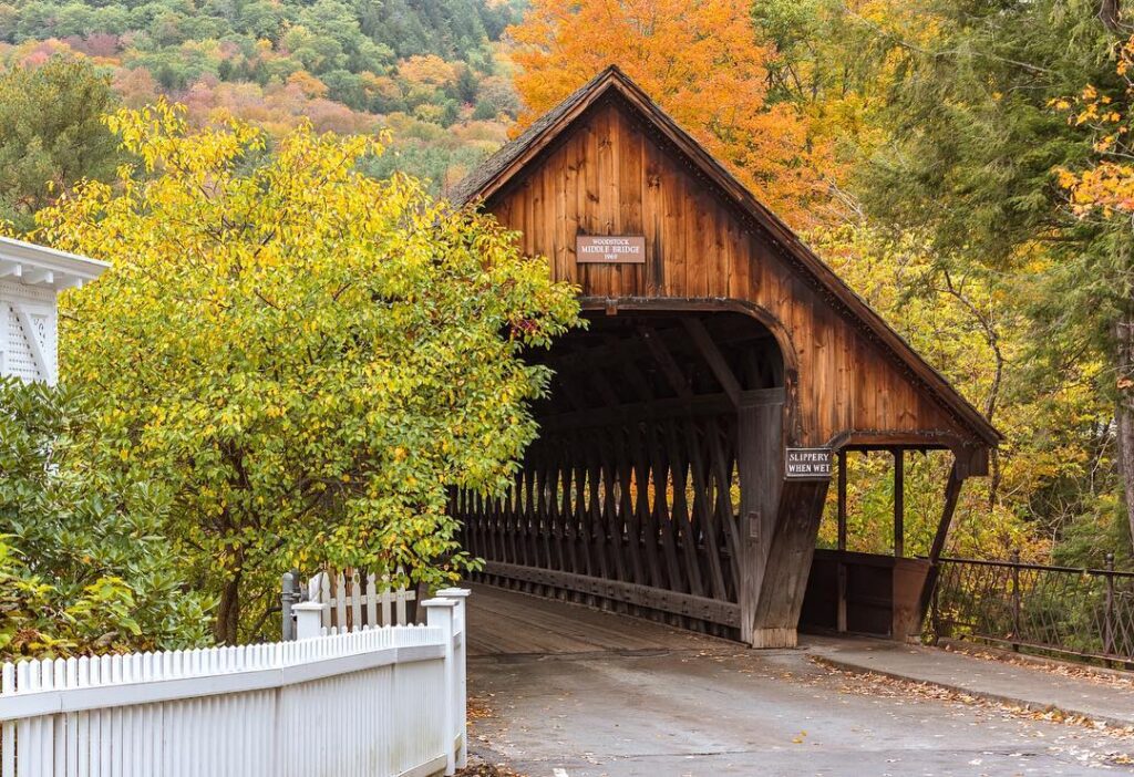 Woodstock Middle Covered Bridge