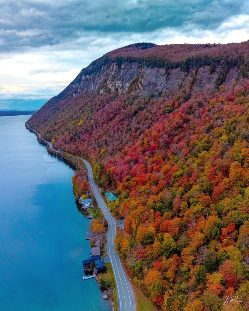 Lake Willoughby Vermont