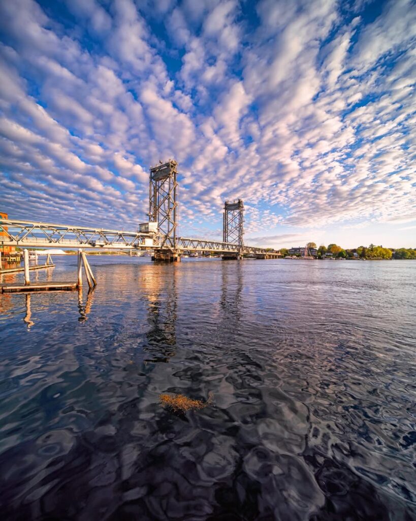 Memorial Bridge