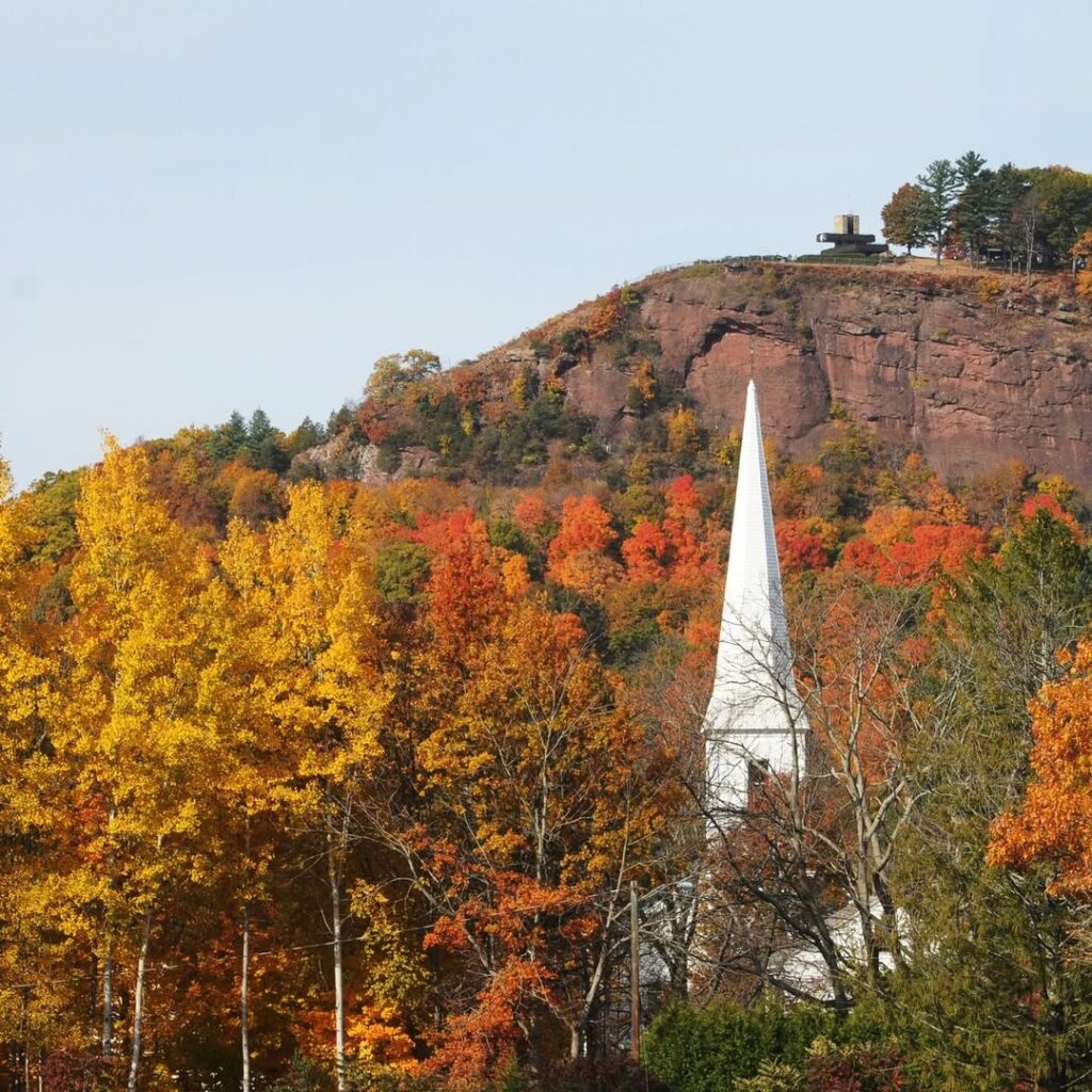 Mount Sugarloaf State Reservation