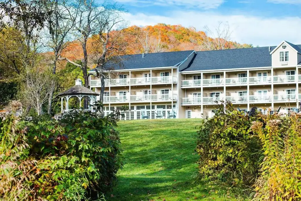 On The River Inn