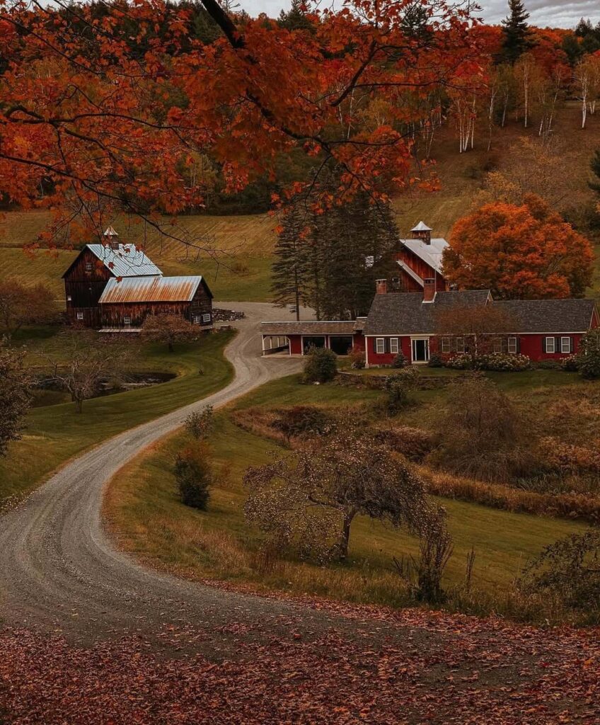 Woodstock, Vermont in the fall