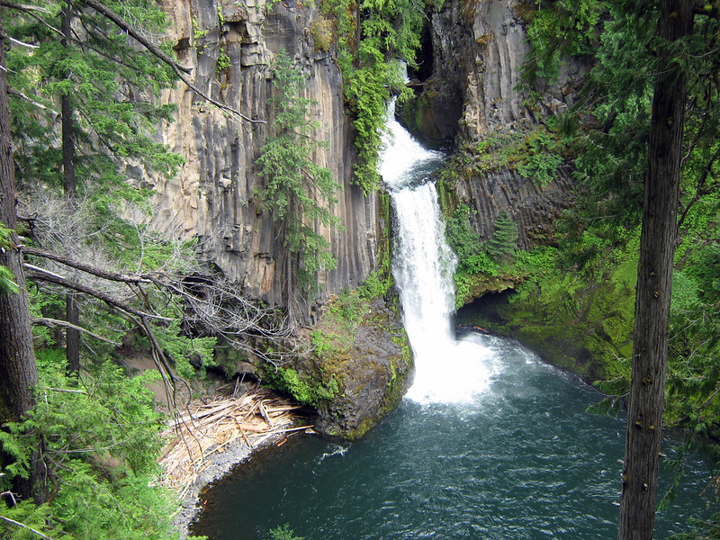 Toketee Falls