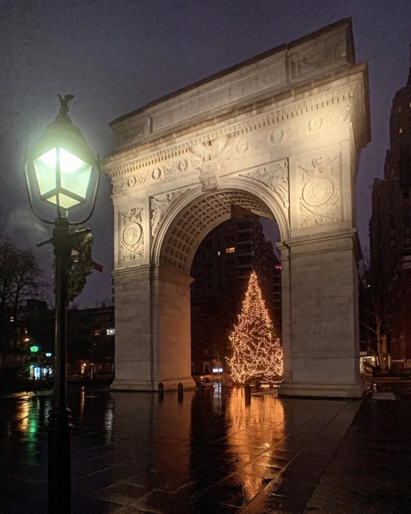 WASHINGTON SQUARE PARK