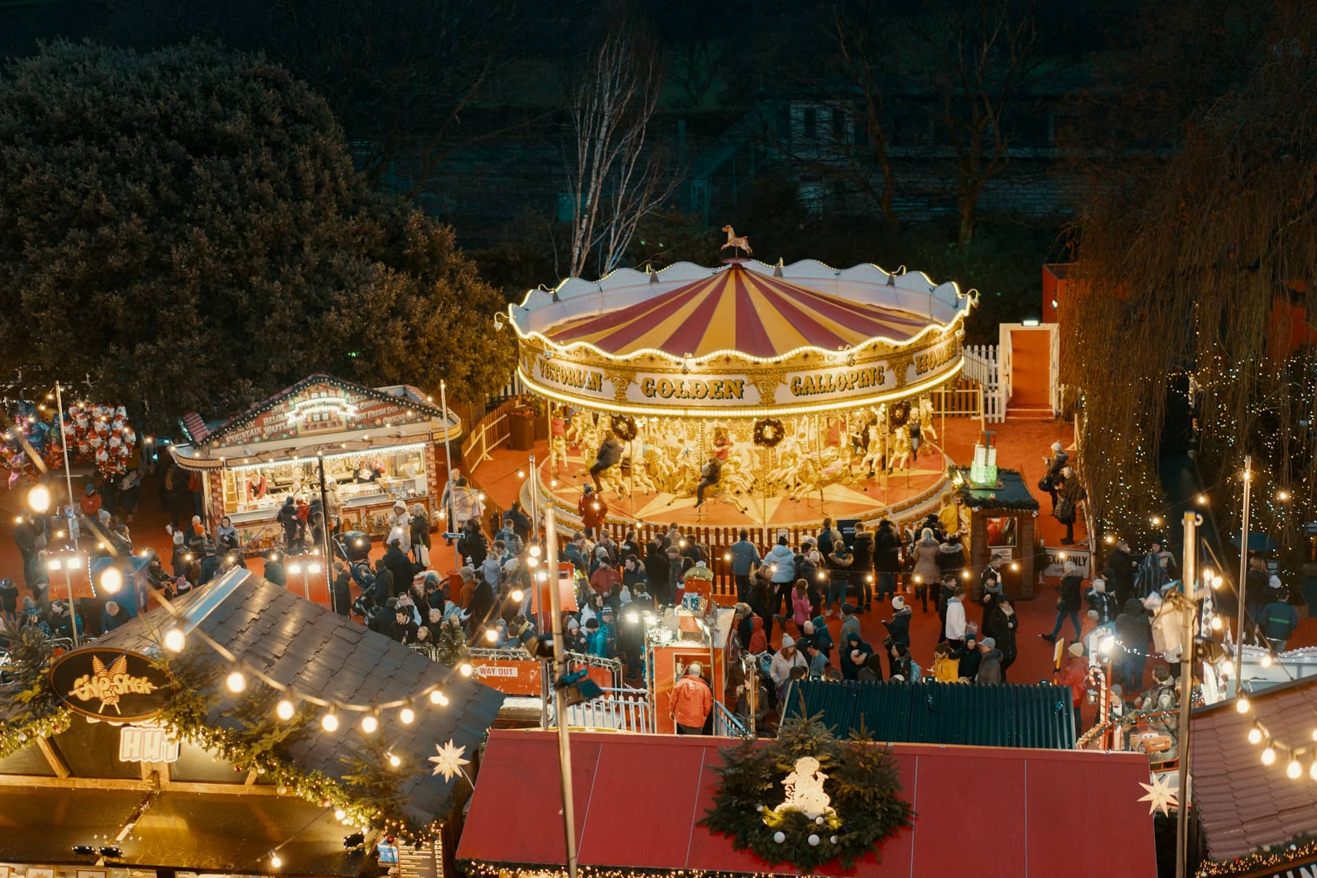 Edinburgh Christmas Markets The Best Holiday Experience in Scotland