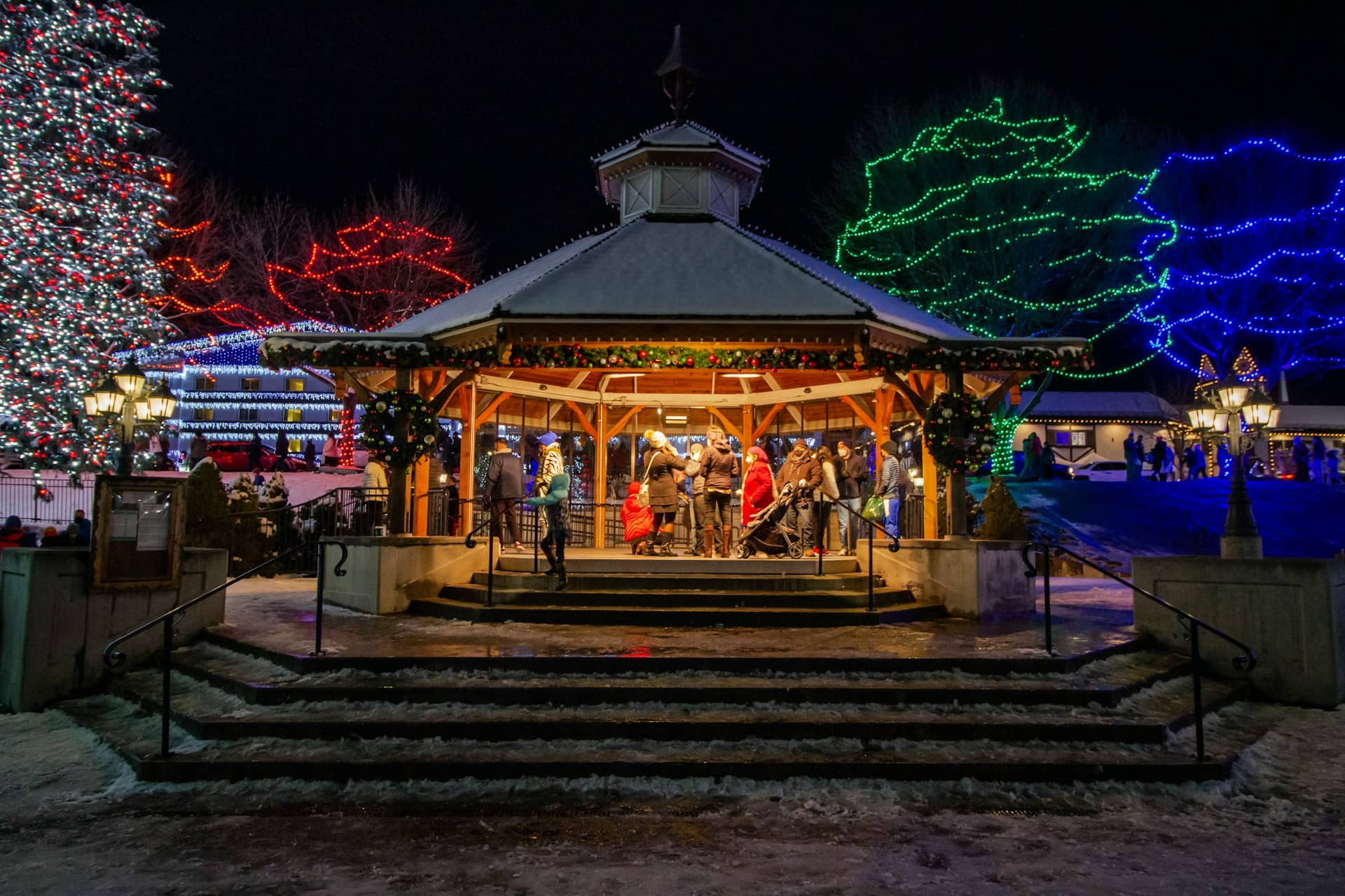 Magical Small Towns to Celebrate Christmas This Year