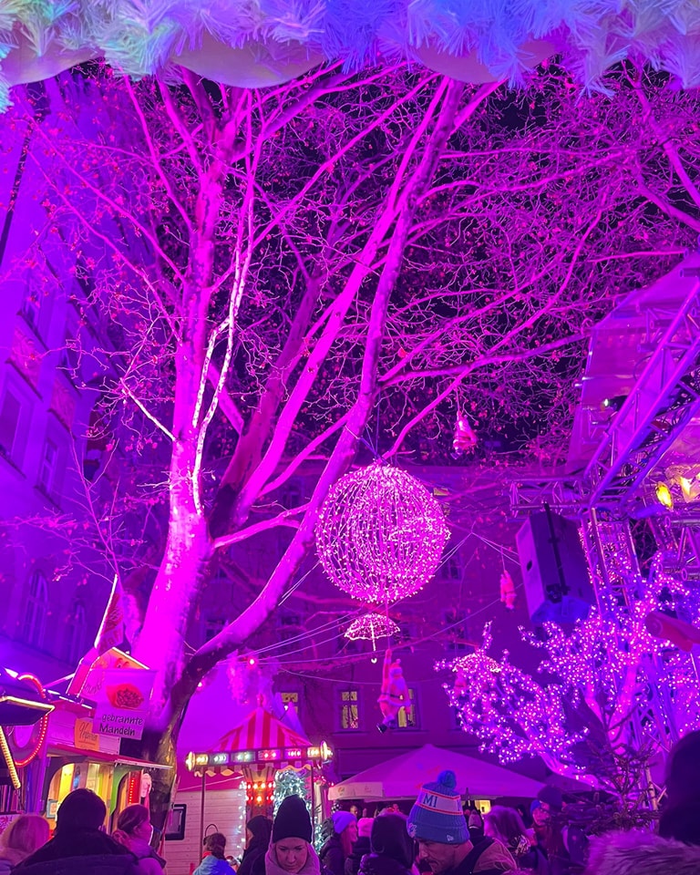 Pink Christmas Market
