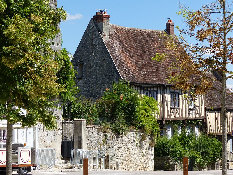 Provins