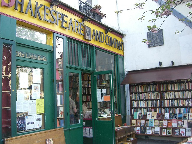 Shakespeare & Company bookshop