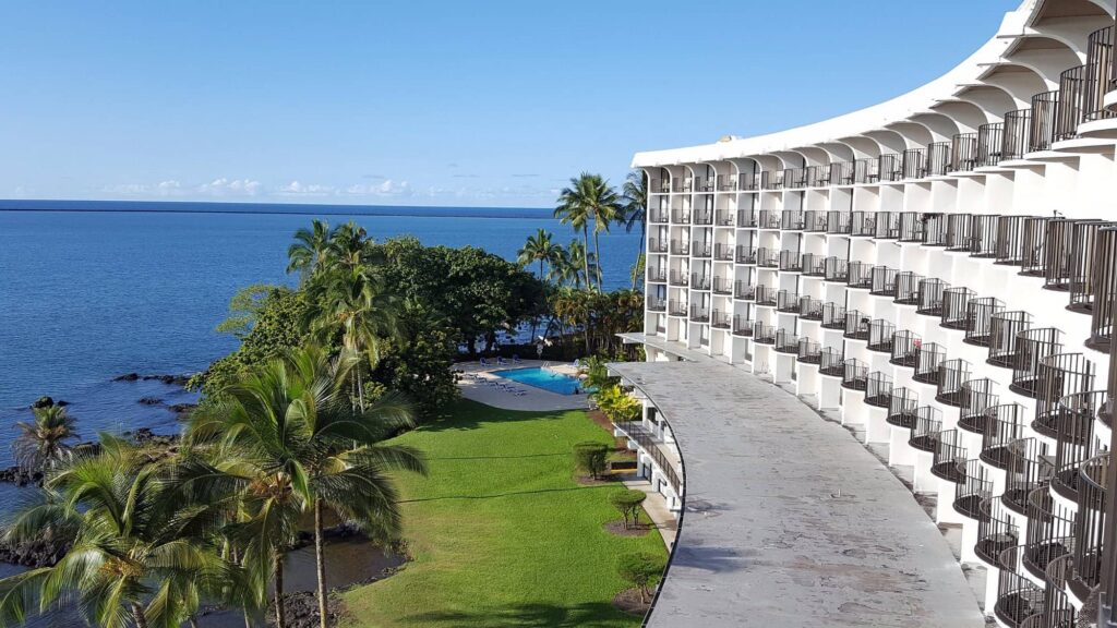 Hilo Hawaiian Hotel