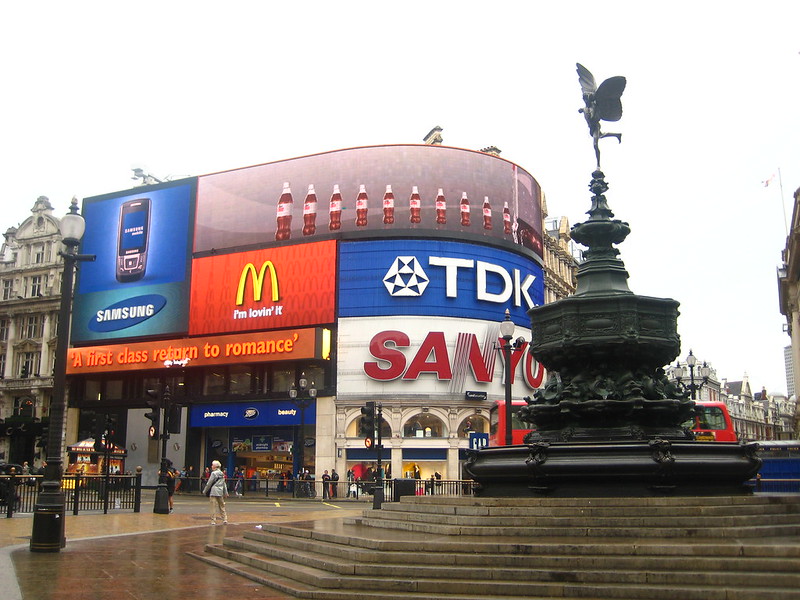 Piccadilly Circus