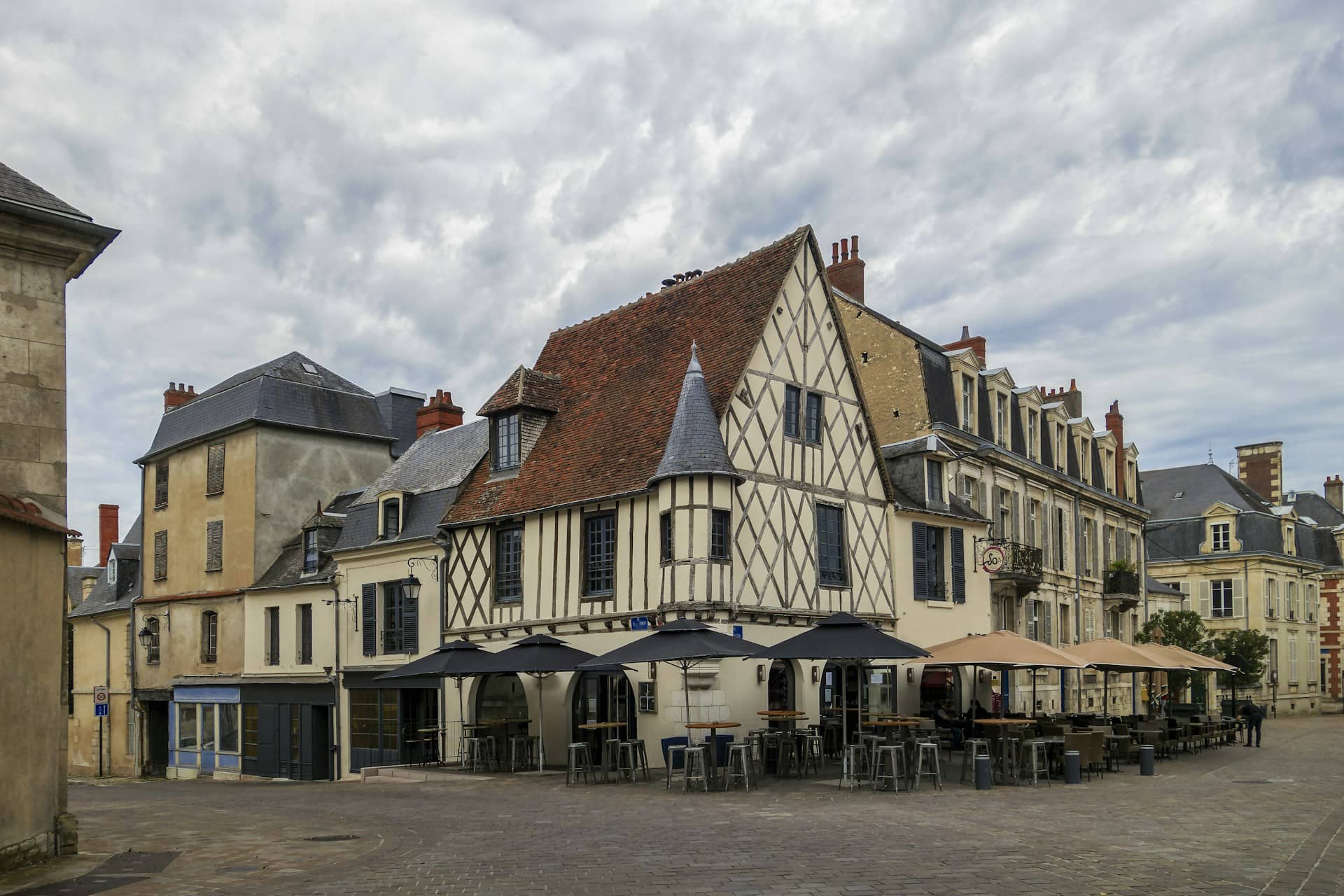 Fairytale-Like Small Towns in France to Visit