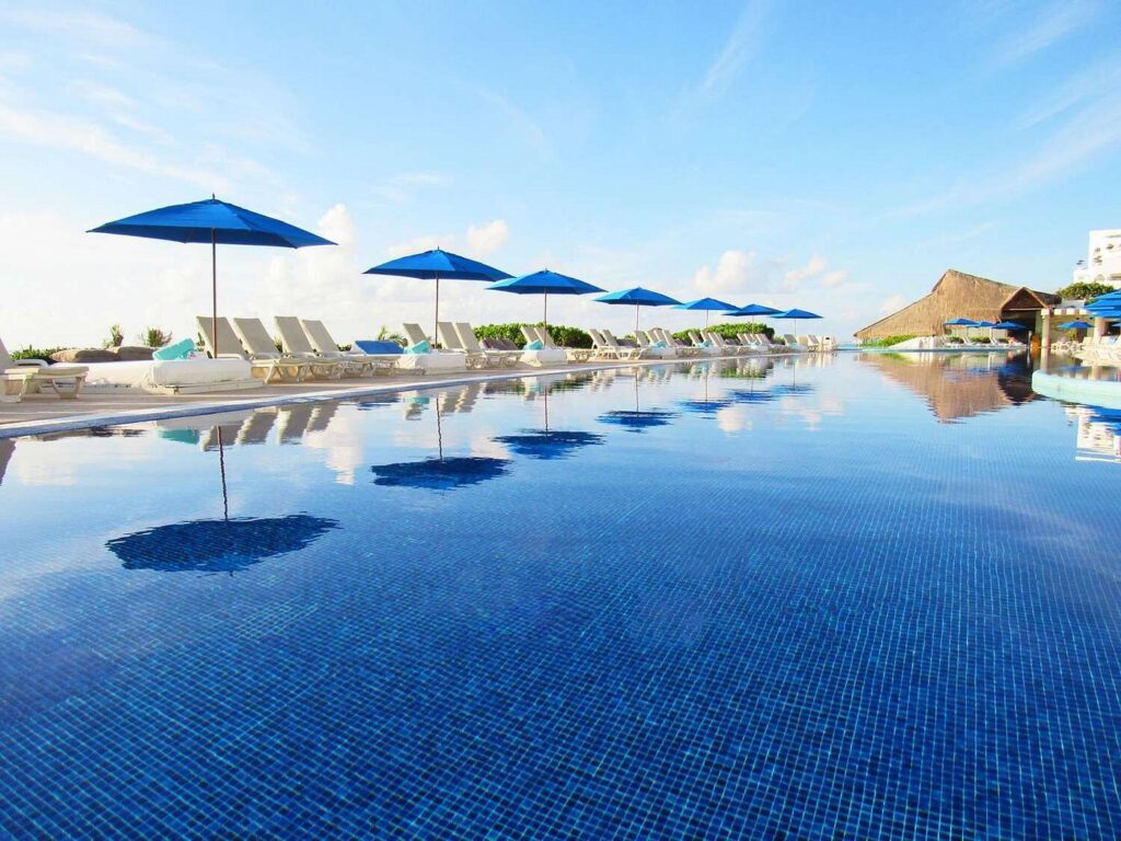 Live Aqua Cancun