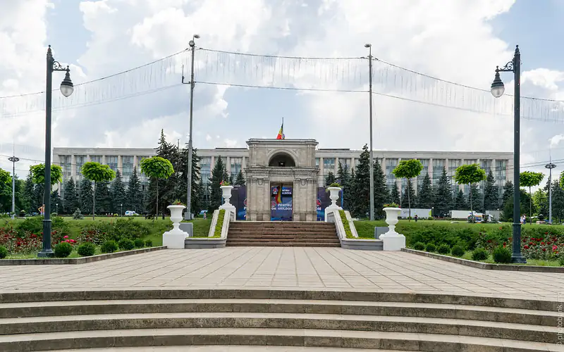 Triumphal Arch, Moldova