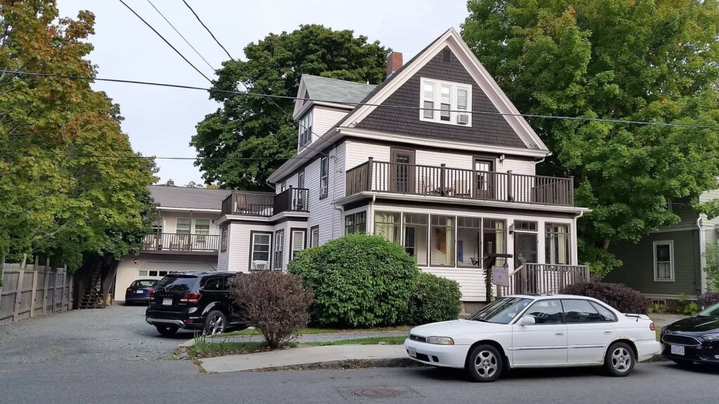 Acacia House Inn