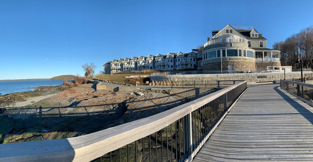 Bar Harbor Inn & Spa