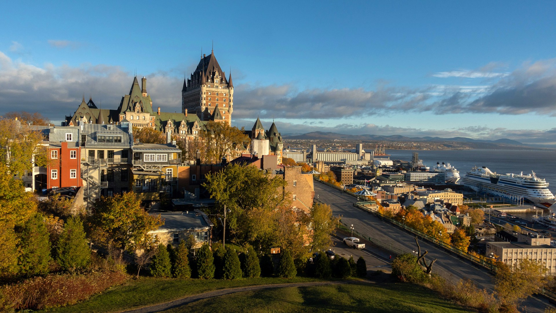 Beautiful Small Towns in Quebec You’ll Want to Visit