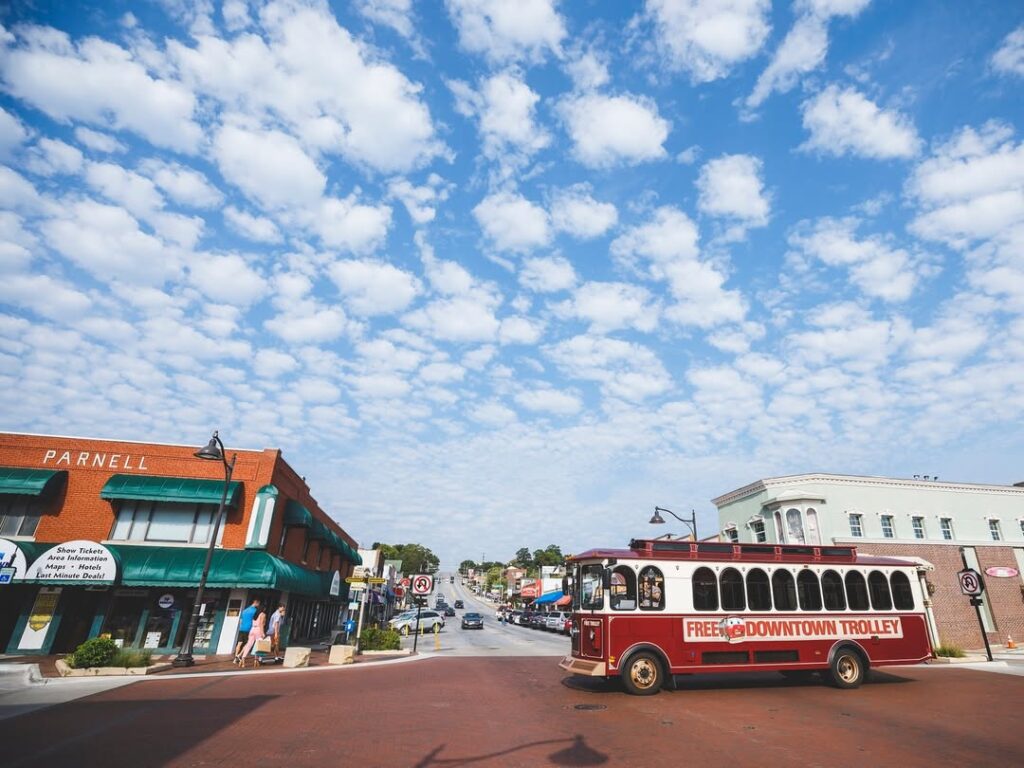 Branson Trolley “Sparky”
