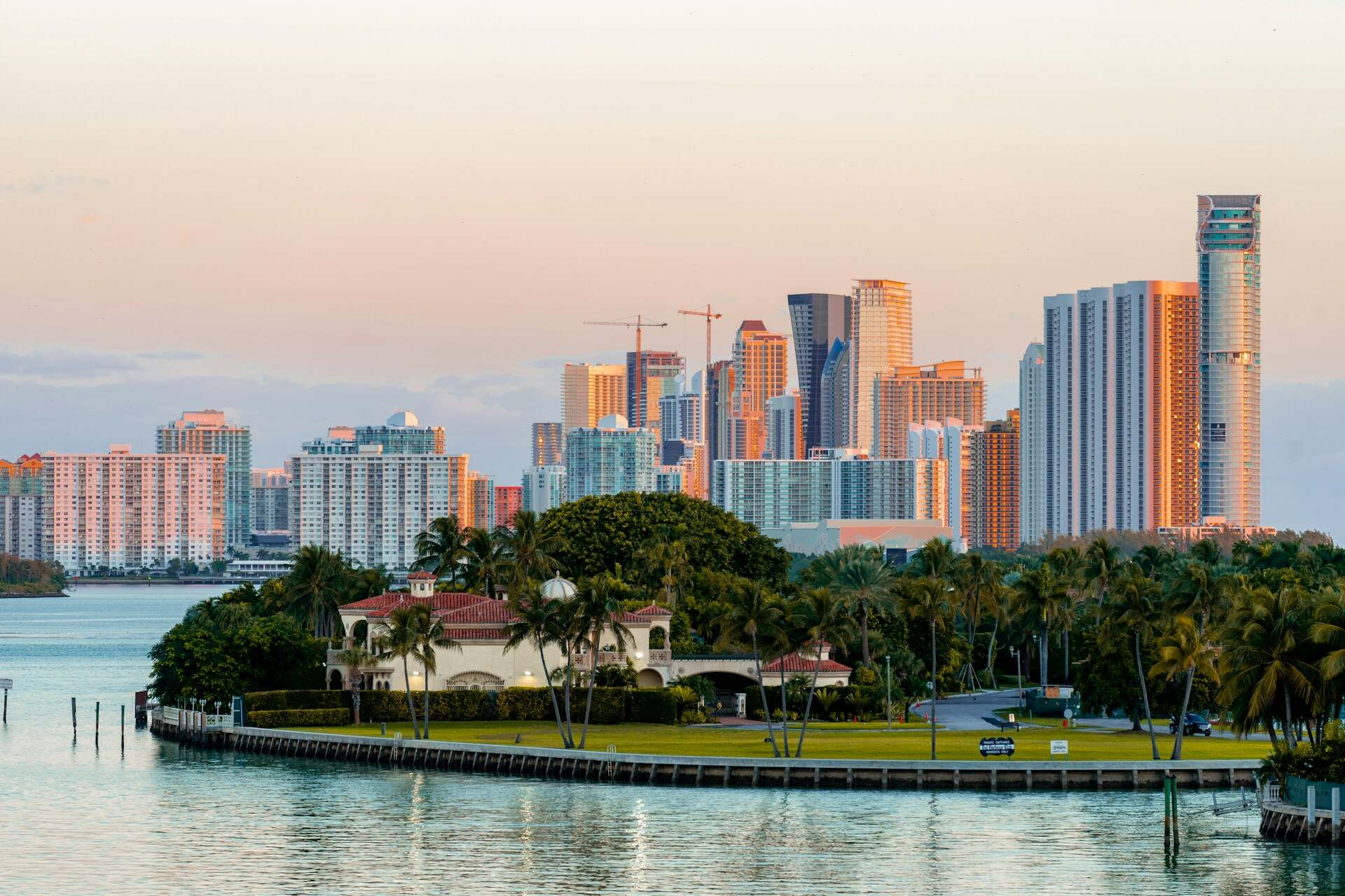 Cheapest Places to Travel in Florida: Affordable Sunshine Getaways