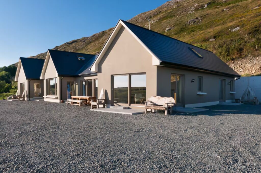 Dolphin Beach Lodge, Clifden, Ireland