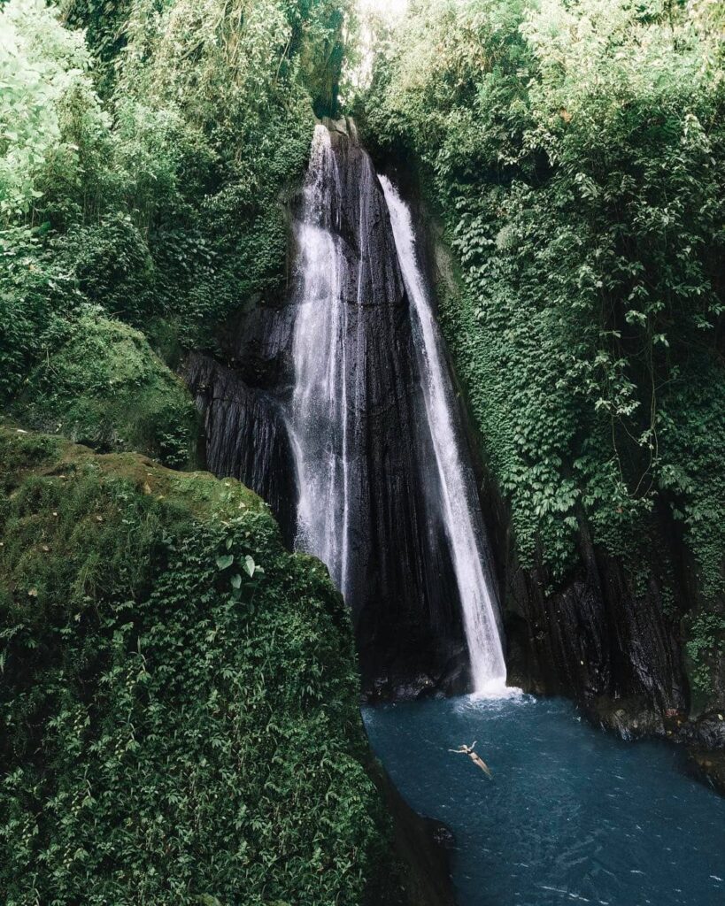 Dusun Kuning Waterfall