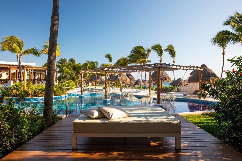 Excellence Playa Mujeres