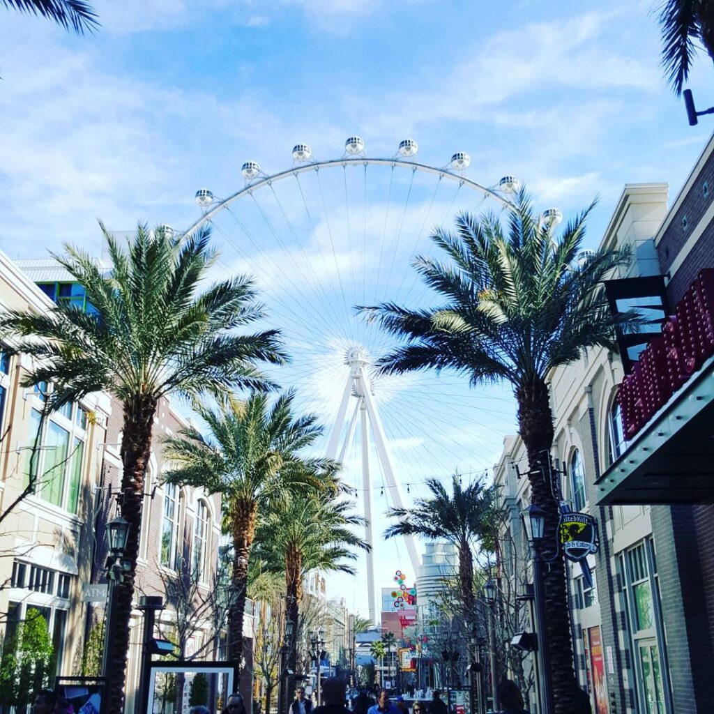 LINQ Promenade