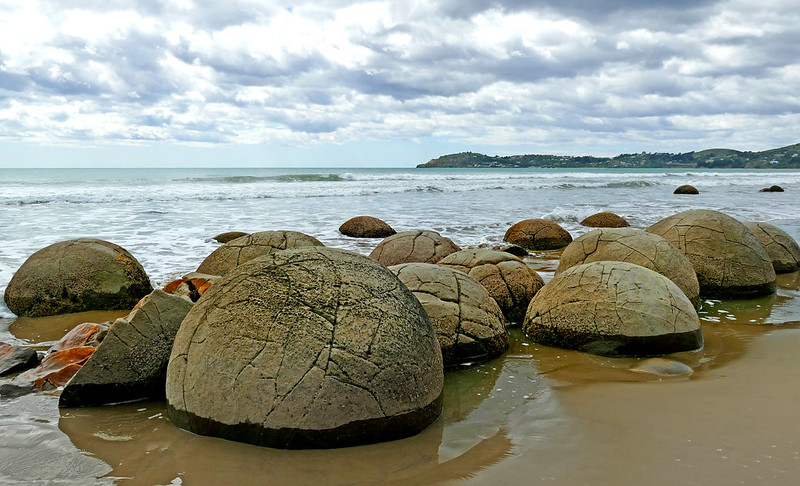 Moeraki Boulders, NZ