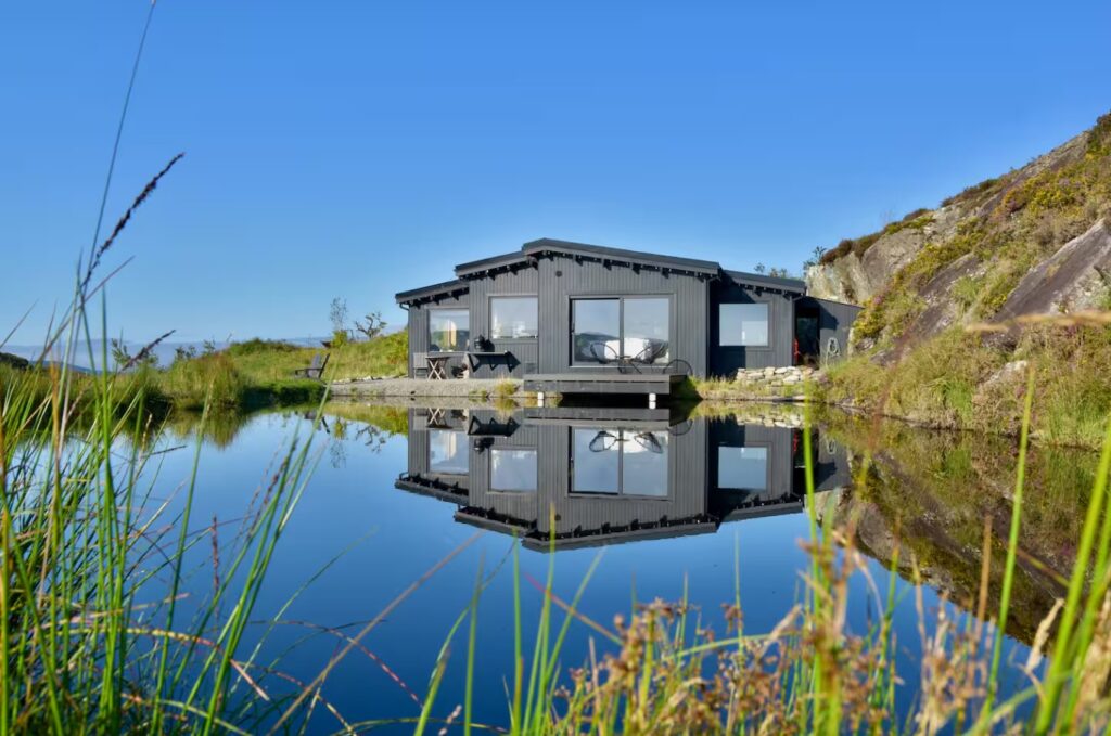 Private oasis, Derry Duff