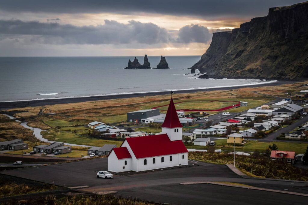 Reynisfjara Black Beach,Iceland’s