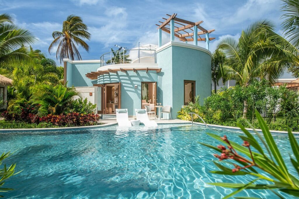 Sandals Dunns River