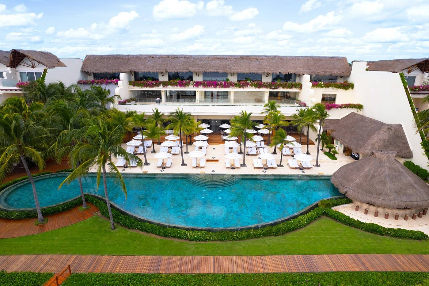 Stunning All-Inclusive Resorts in Playa del Carmen For Couples and Families