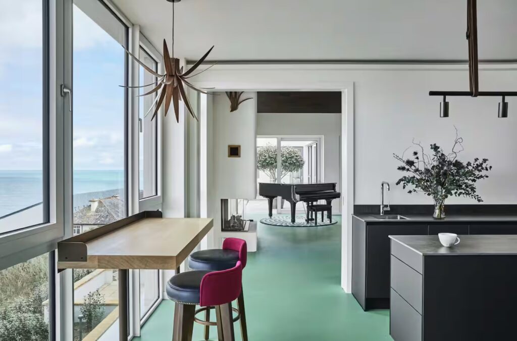 The CLIFF Beach House, Ardmore