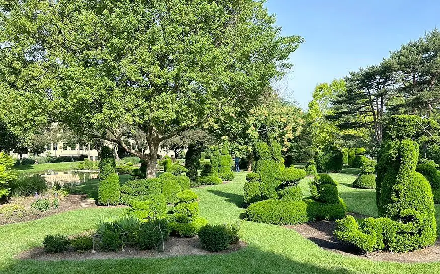 Topiary Park