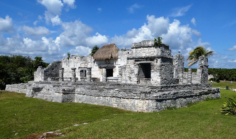 Tulum - House of the Halach Uinic
