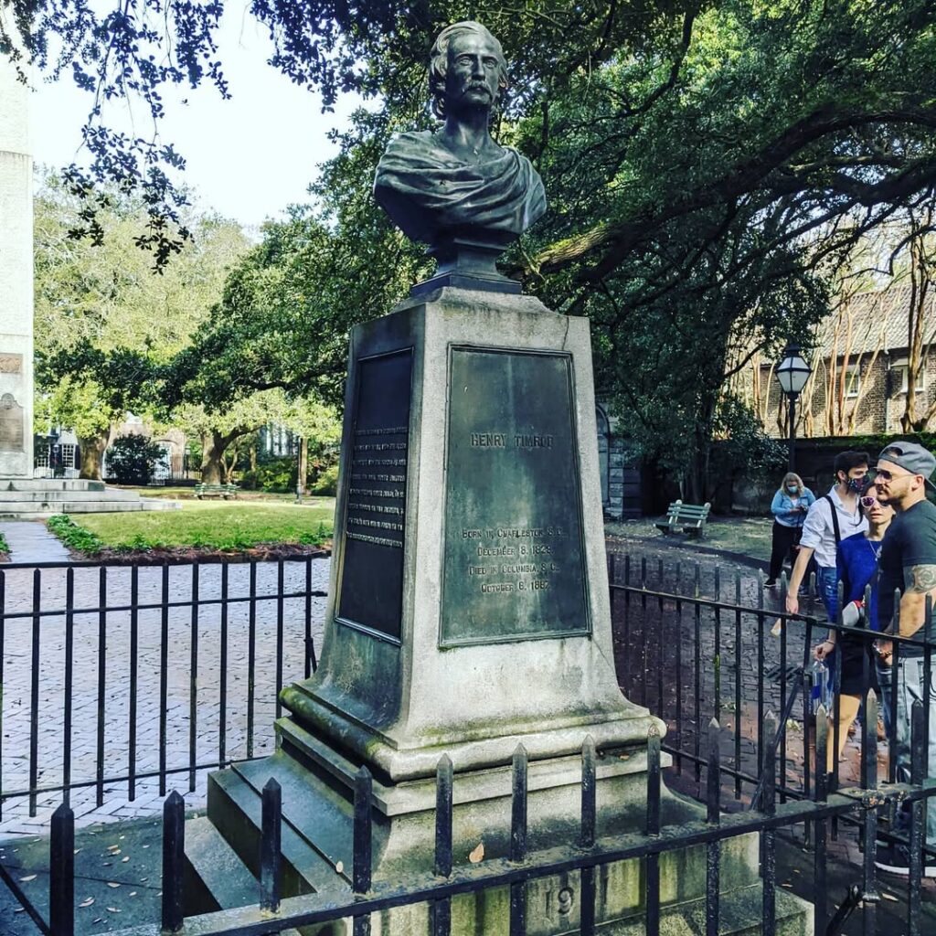 A Quick Pause at Washington Park Monuments and Oak Trees