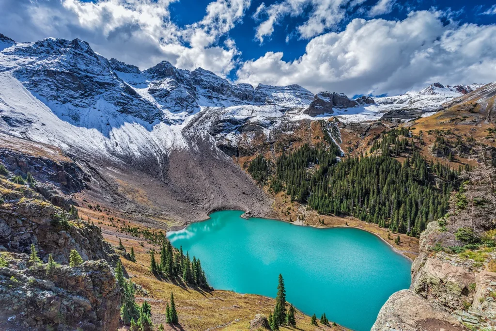 Blue Lakes Trail